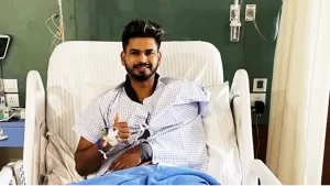 Shreyas Iyer ICU Sydney injury